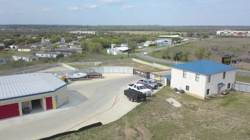 drive-up self storage near Austin